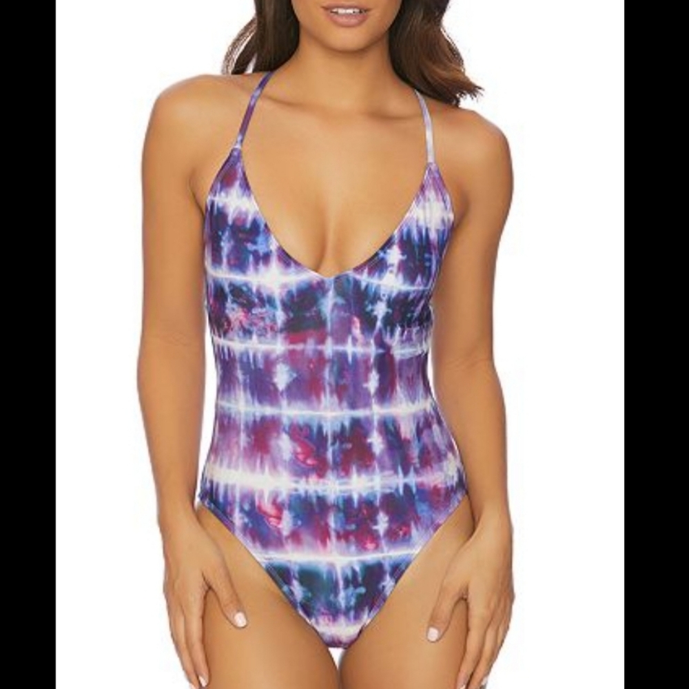 NWOT Splendid One Piece Swimsuit